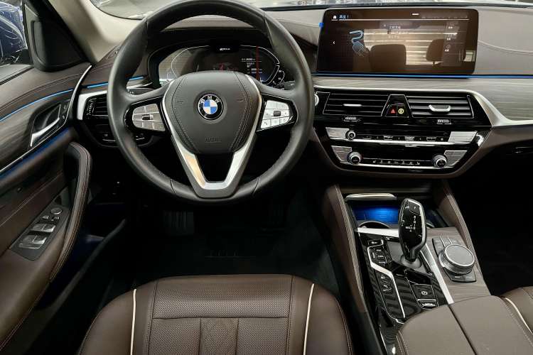 Used BMW 5 Series New Energy 2021 535Le Luxury Package
