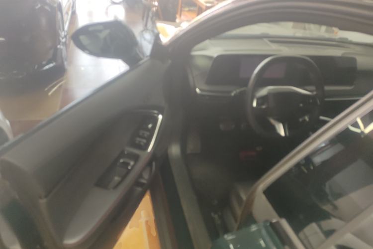 Used MG 7 2023 1.5T DCT Elegant & Graceful Edition
