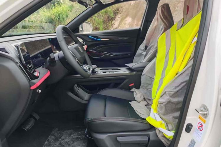 Used Changan X5 PLUS 2025 1.5T DCT Pioneer Edition
