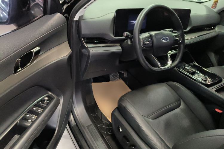 Used Ford Equator Sport 2022 EcoBoost 170 Platinum Edition
