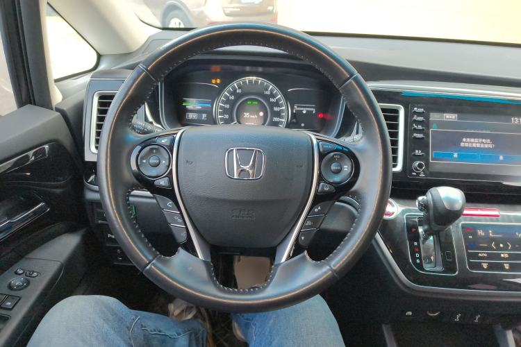 Used Honda Elysion 2019 2.0L Hybrid Luxury Edition
