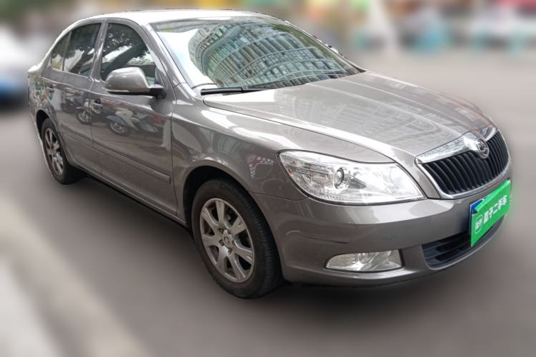Used Skoda Octavia 2015 Classic Model 1.6L Automatic Yijie Version
