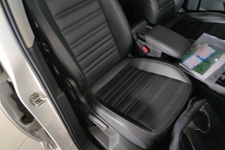 Used Volkswagen Touran 2021 Touran L 280TSI DSG Comfort Edition 7 Seats
