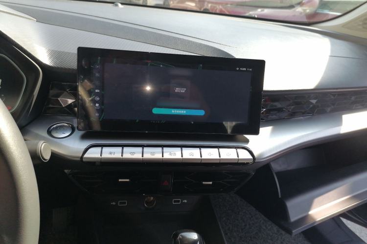 Used MG 5 2021 180 DVVT CVT Youth Luxury Edition
