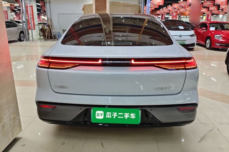 Used  Galaxy 8 2025 130km EM-i Flagship Edition