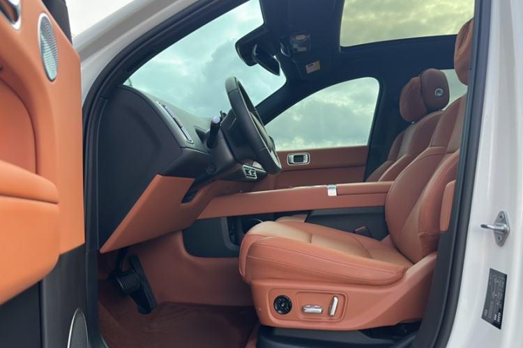 Used Li Auto L6 2024 PRO Model
