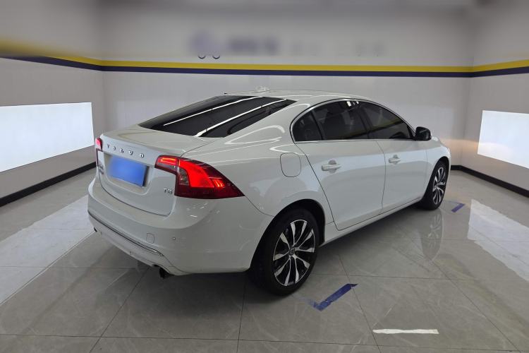 Used Volvo S60 2019 S60L Facelift T5 Intelligent Advanced Edition
