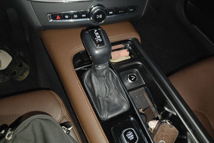 Used Volvo S90 2018 T5 Zhiyuan Edition
