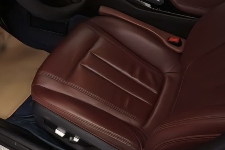 Used BMW 5 Series 2019 Facelifted 530Li Leading Edition M Sport Package