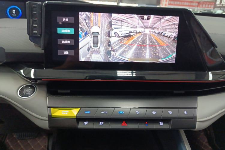 Used Changan UNI-V iDD 2023 ZhiDian iDD 1.5T 113km ZhiKu Model
