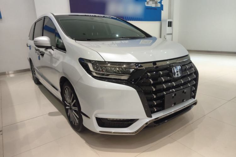 Used Honda Elysion 2024 2.0L eHEV Luxury Edition