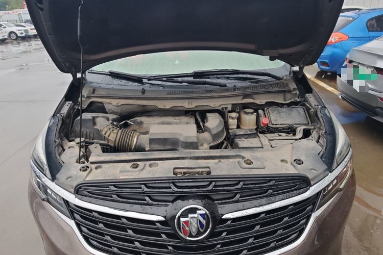 Used Buick GL8 2021 Land Cruiser Executive Class 652T Comfort Model
