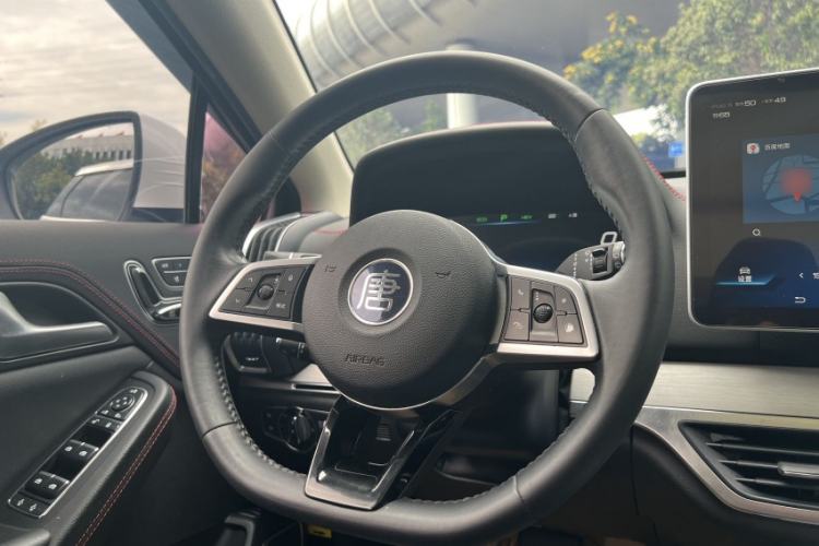 Used BYD Tang New Energy 2018 DM 2.0T All-Wheel Drive Smart Connect Elite 7-Seater China V Emission Standard