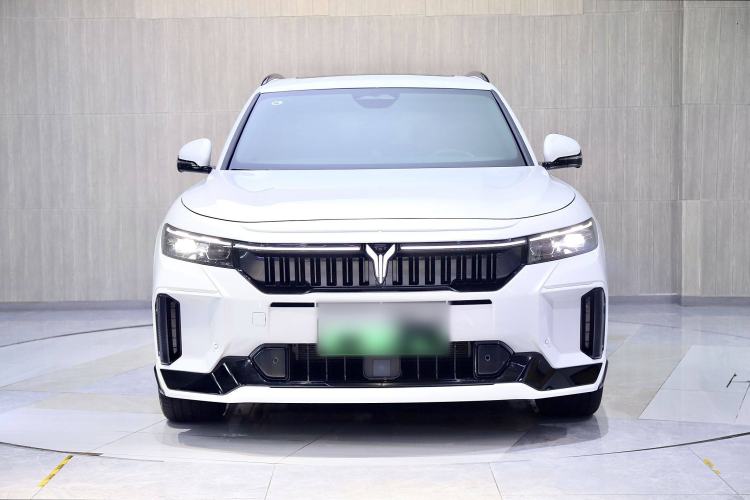 Used VOYAH FREE 2025 318 259 km All-Wheel-Drive Exploration Edition
