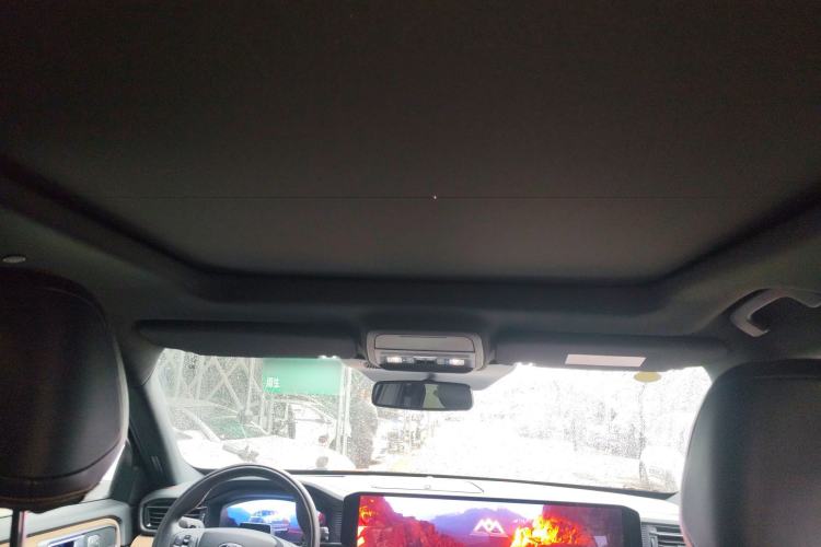 Used Ford Explorer 2024 2.3T EcoBoost Kunlun Peak Edition 7-Seater
