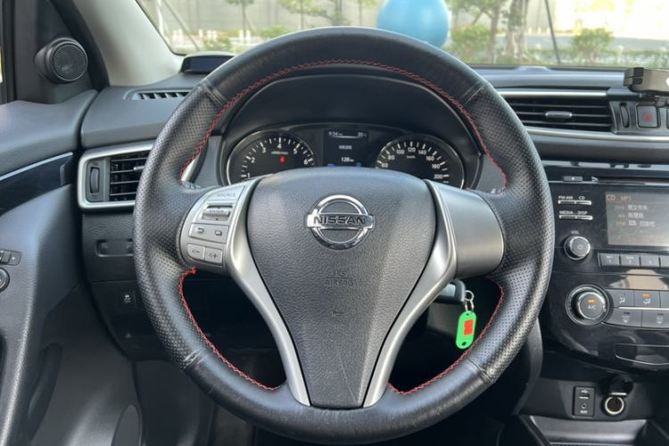 Used Nissan Qashqai 2016 2.0L CVT Elite Edition