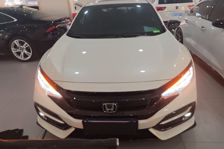 Used Honda Civic 2021 HATCHBACK 220TURBO CVT Trendy Cool Edition