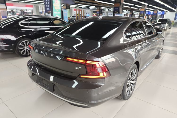 Used Volvo S90 2021 B5 Zhiyuan Luxury Edition
