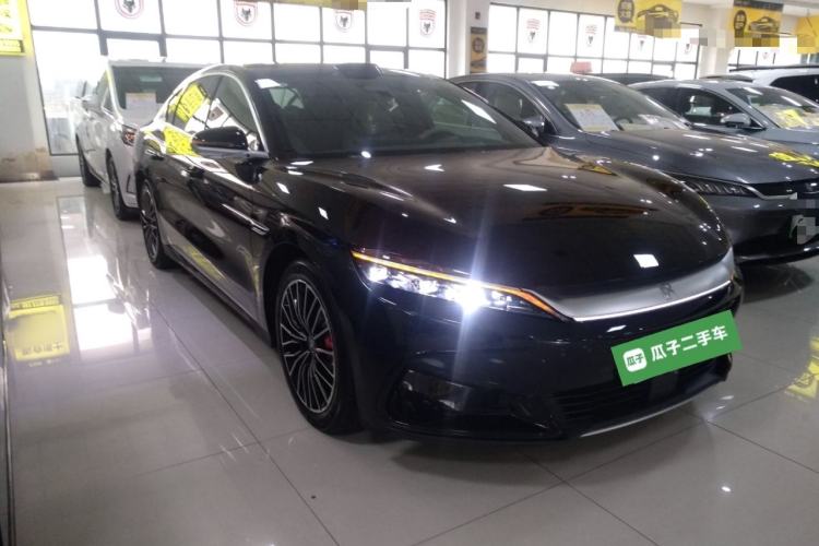 Used BYD Han 2025 EV Intelligent Driving Edition 701KM LiDAR Flagship Model
