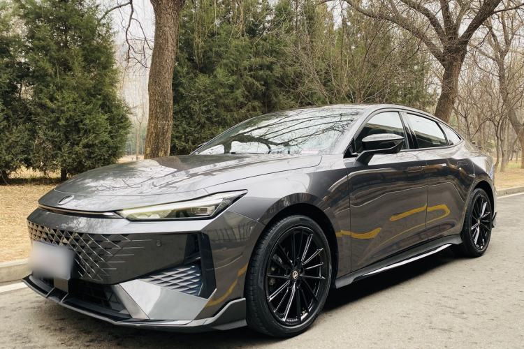 Used Changan UNI-V 2024 1.5T Prestige Sport Edition