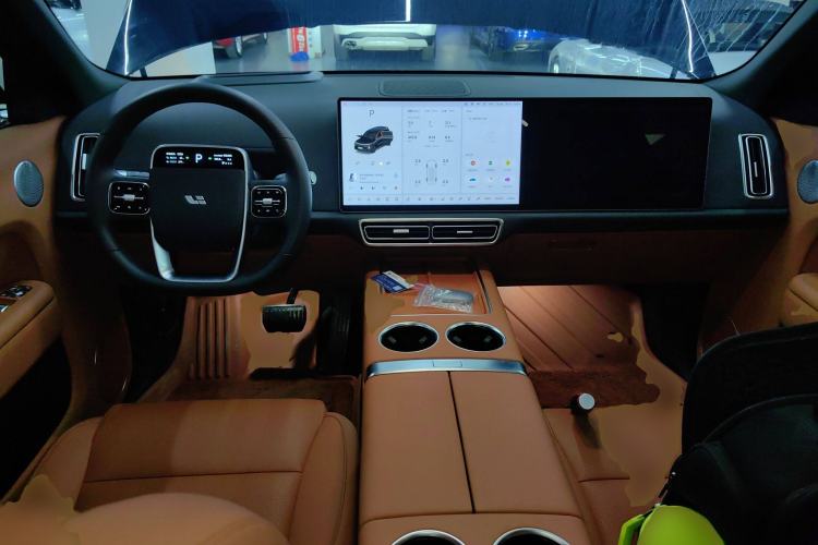 TDK.VehicleDetails.img