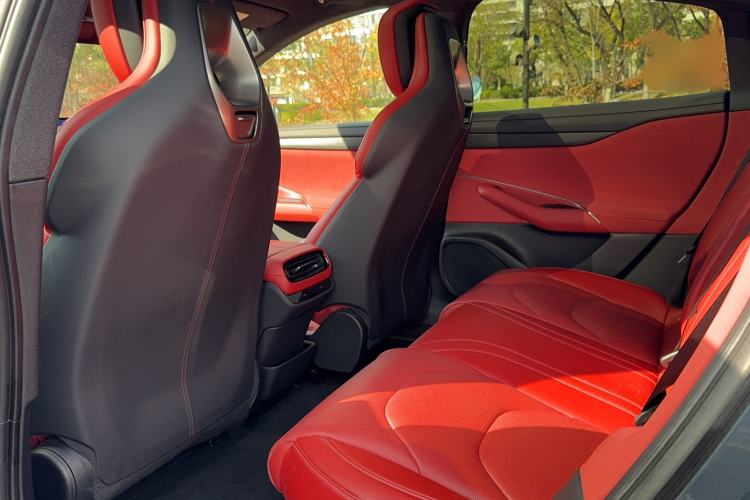 Used  SU7 2024 Rear-Drive Ultra-Long Range Advanced Pro-Level Intelligent Driving Version