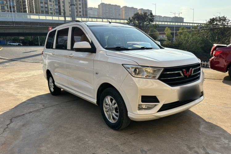 Used Wuling Hongguang 2019 1.5L S Standard Version China VI LAR