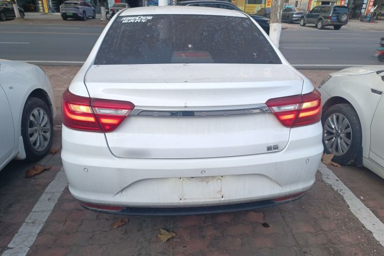 Used Geely Auto Vision 2019 Upgraded Model 1.5L CVT Luxury Version China VI Standard
