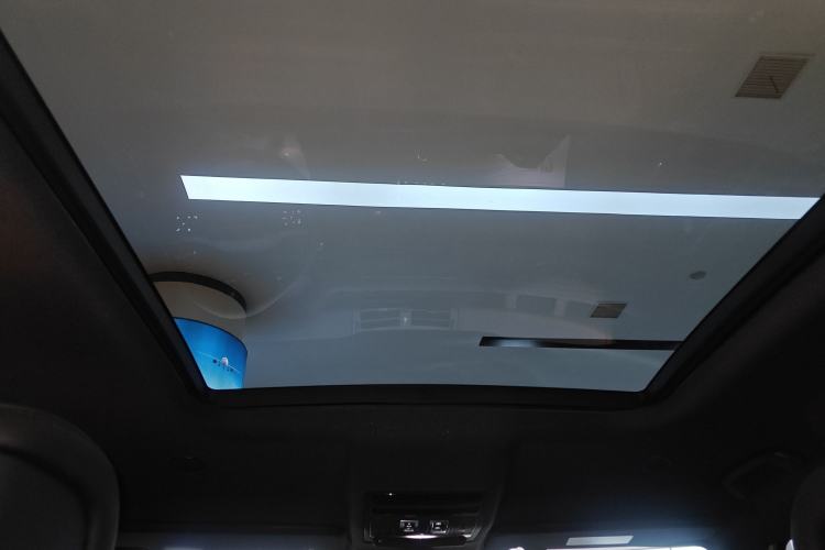 Used Land Rover Defender 2023 110 3.0T P400 75th Anniversary Legend Edition
