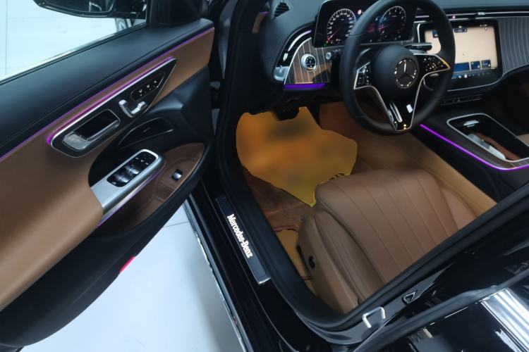 Used Mercedes-Benz E-Class 2025 Facelift E 300 L Fashion Edition
