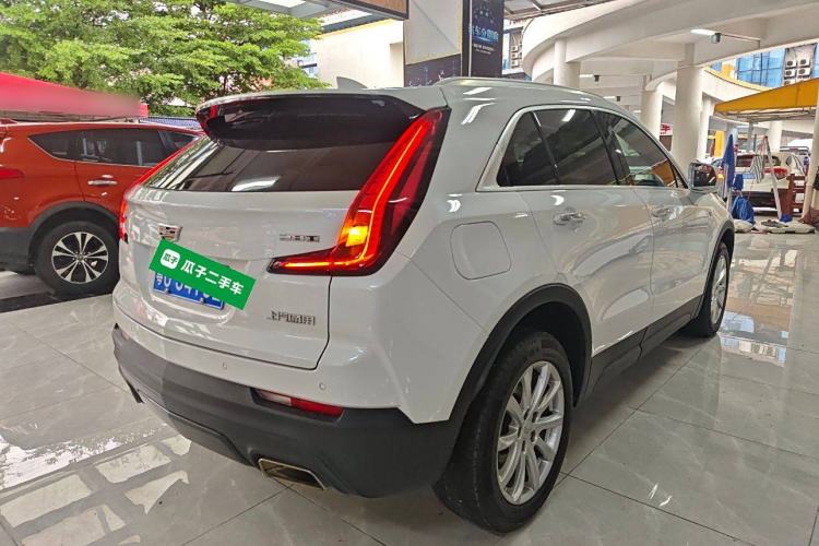 Used Cadillac XT4 2018 28T Two-Wheel Drive Tech Version
