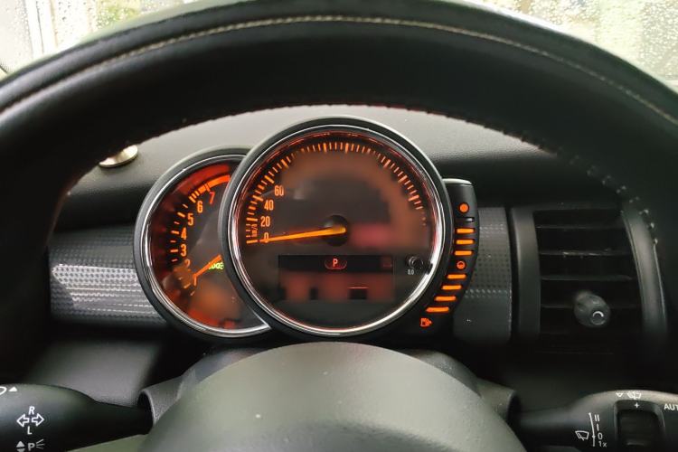 Used  MINI 2014 1.5T COOPER Fun
