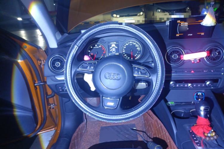 Used Audi A3 2014 Limousine 35 TFSI Automatic Comfort Model
