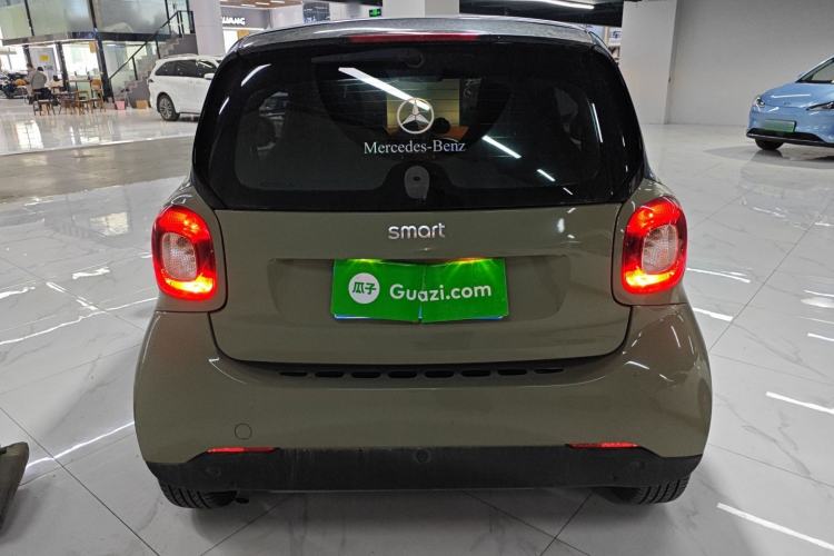 Used smart fortwo 2015 1.0L 52 kW Hardtop Passion Edition