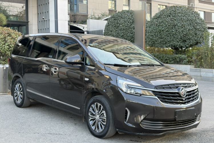 Used Buick GL8 2021 Land Cruiser Executive Class 652T Luxury Model