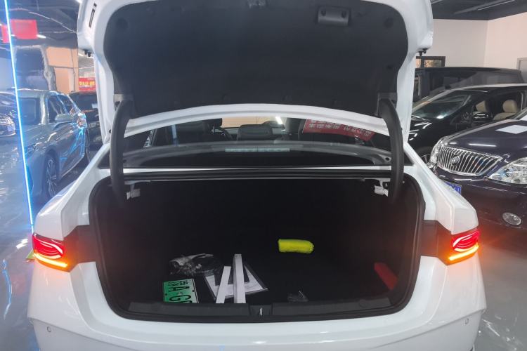 Used BYD Qin PLUS 2025 DM-i Smart Drive 55KM Leading Model
