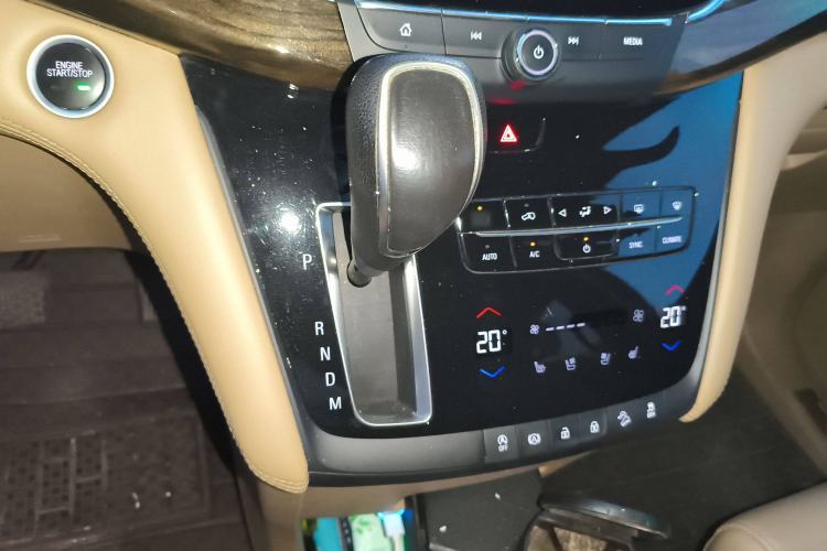 Used Buick GL8 2017 ES 28T Flagship Model China V Standard
