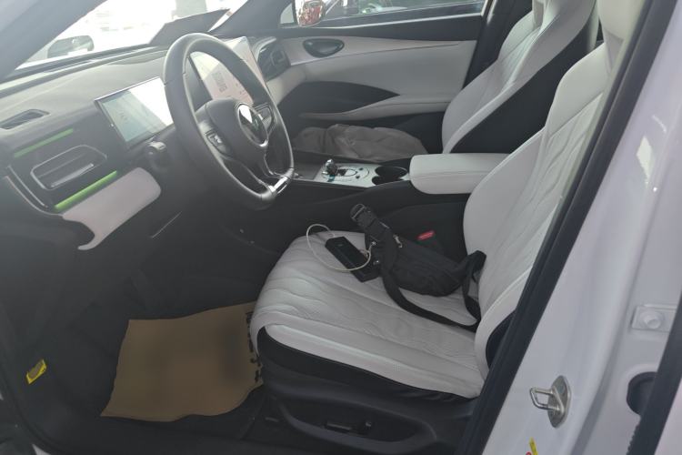 Used BYD Seal 06 New Energy 2024 DM-i 120KM Flagship Model
