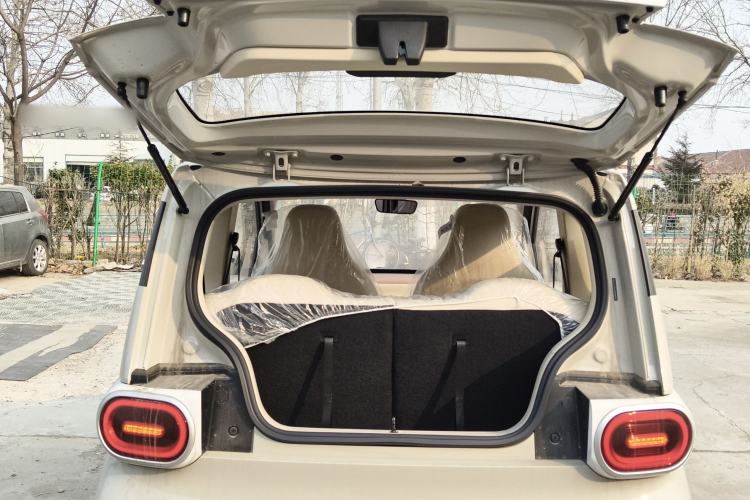 Used Wuling Hongguang MINIEV 2024 3rd Generation 215km Youth Edition