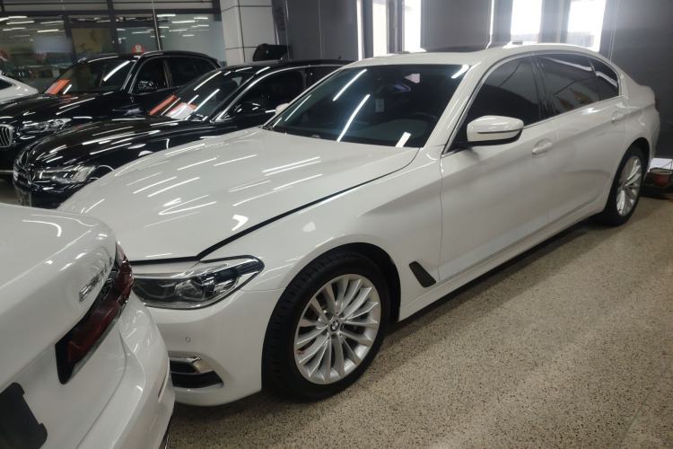 Used BMW 5 Series 2019 Facelifted 530Li Leading Edition Luxury Package