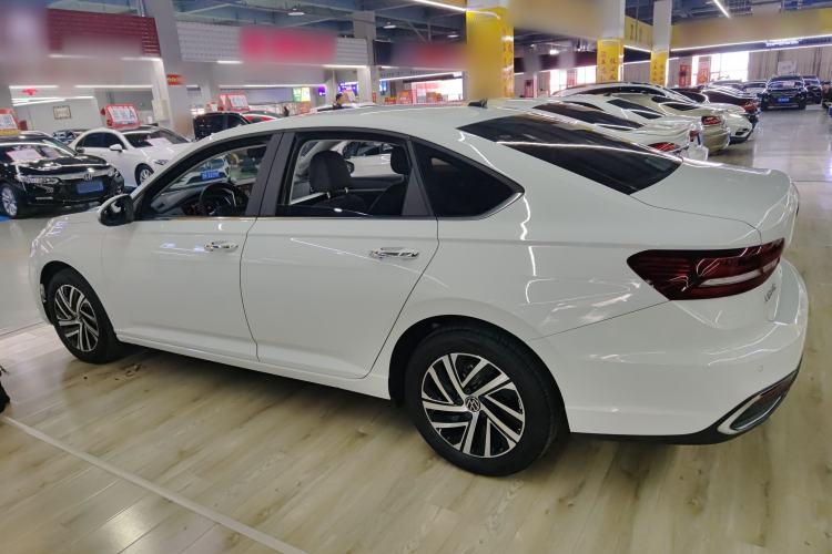 Used Volkswagen Lavida 2024 1.5L Automatic 5 Million Edition
