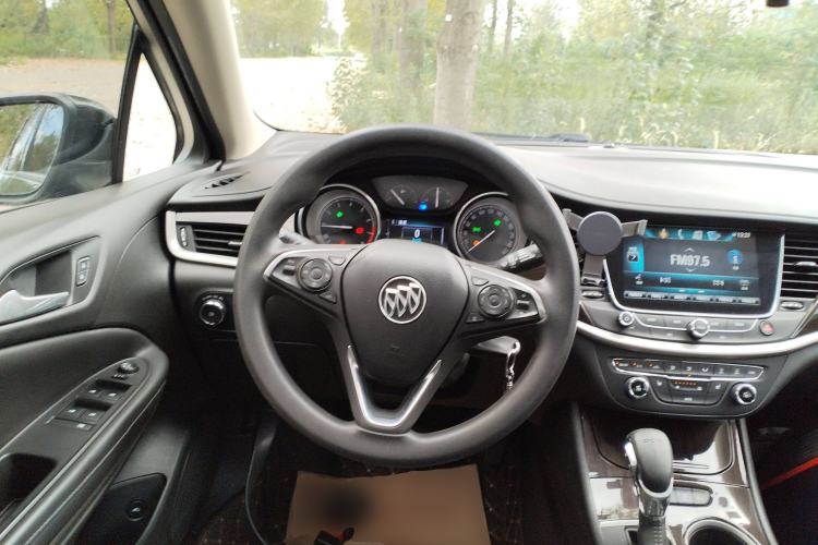 Used Buick Verano 2018 Sedan 20T Dual-Clutch Elite Model
