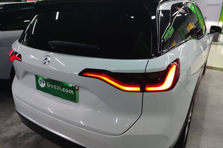 Used Nio ES8 2020 415 km Range 6-Seater Version
