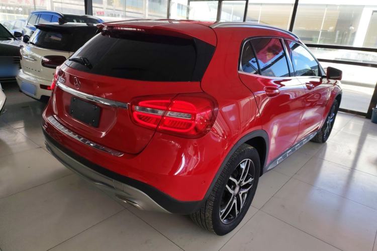 Used Mercedes-Benz GLA 2016 GLA 200 Fashion Model