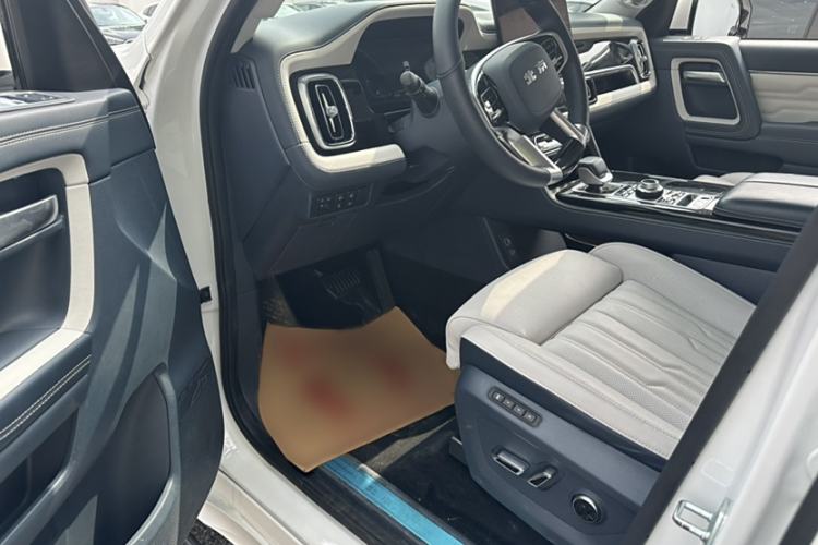 Used Beijing Auto BJ60 2022 2.0T Version 11 Five Seats
