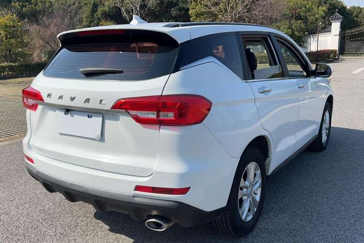 Used Haval M6 2019 1.5T DCT Two-Wheel Drive Value Edition China VI Standard
