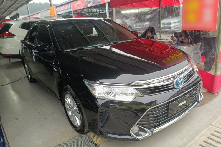Used Toyota Camry 2016 Dual-Engine 2.5 HG 10th Anniversary Deluxe Navigation Edition
