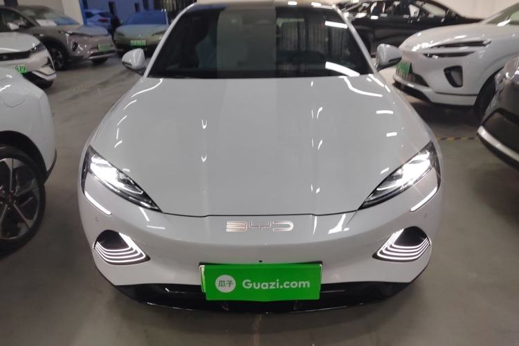 Used BYD Seal 2022 700 km Long-Range Rear-Wheel-Drive Version
