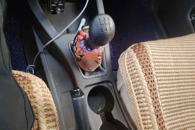 Used Wuling Rongguang V 2015 1.5L Standard Version
