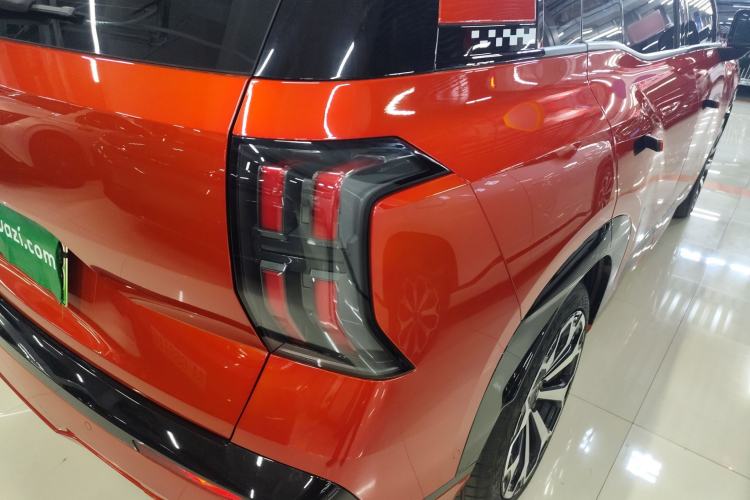 Used AION V 2024 Aion Tyrannosaurus 650 LiDAR Edition
